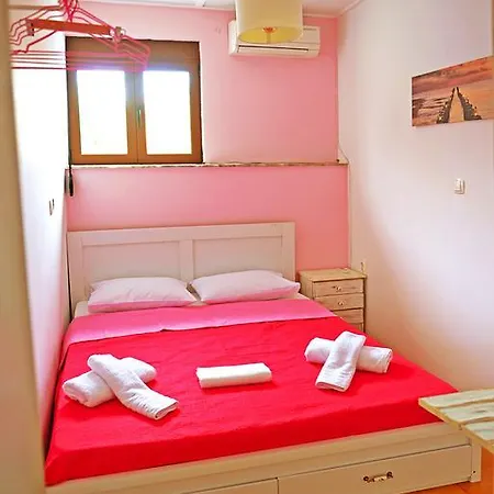 Praxitelous 9 Old Town Villa