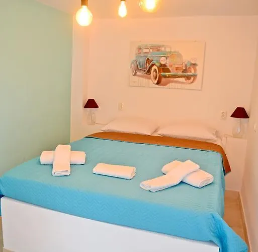 Praxitelous 9 Old Town Villa *