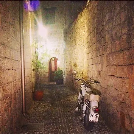 Willa Praxitelous 9 Old Town Rhodes City