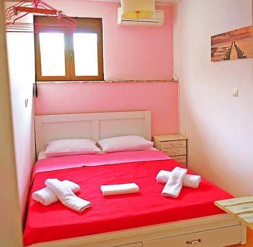 Praxitelous 9 Old Town Villa