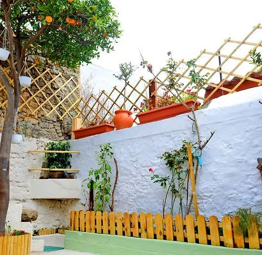 فيلة Praxitelous 9 Old Town