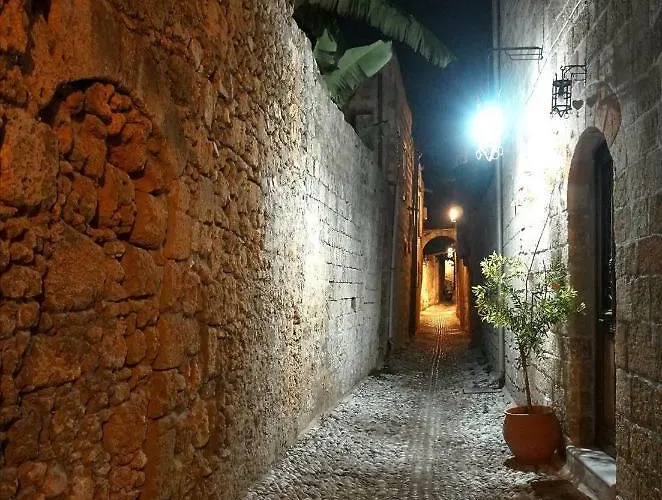 Praxitelous 9 Old Town Vila