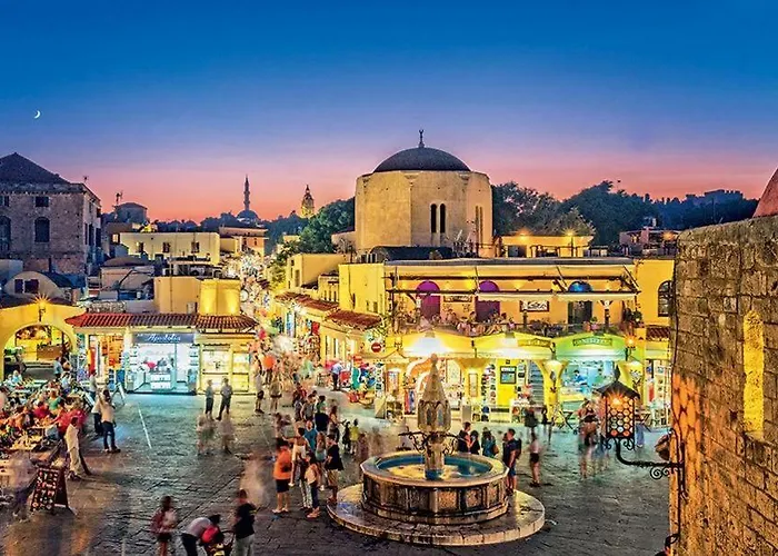 Praxitelous 9 Old Town فيلة