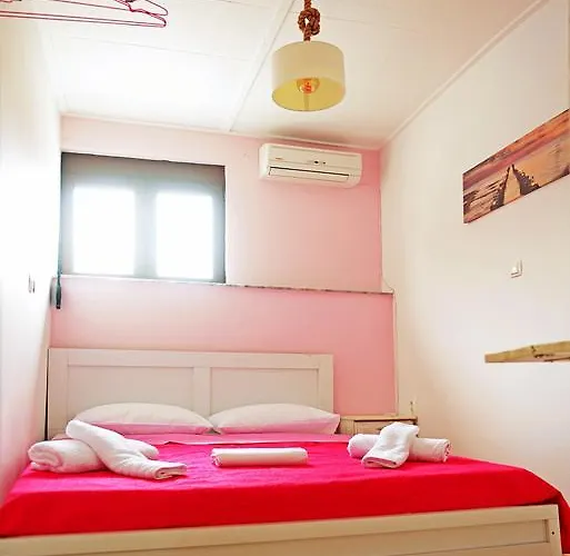 Vila Praxitelous 9 Old Town *